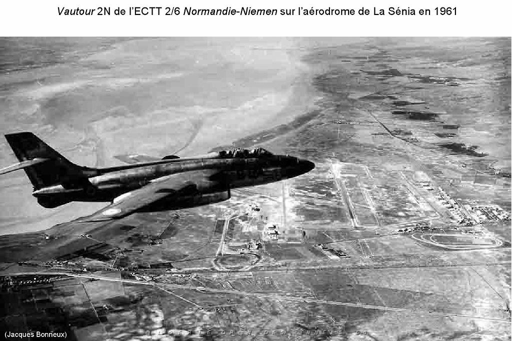 122 - AERODROMES ET BASES 1945-1962-1-ORAN LA SENIA BA 141 (45).jpg